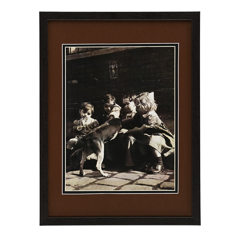 Enfants : With Pets at Play - Wall Print